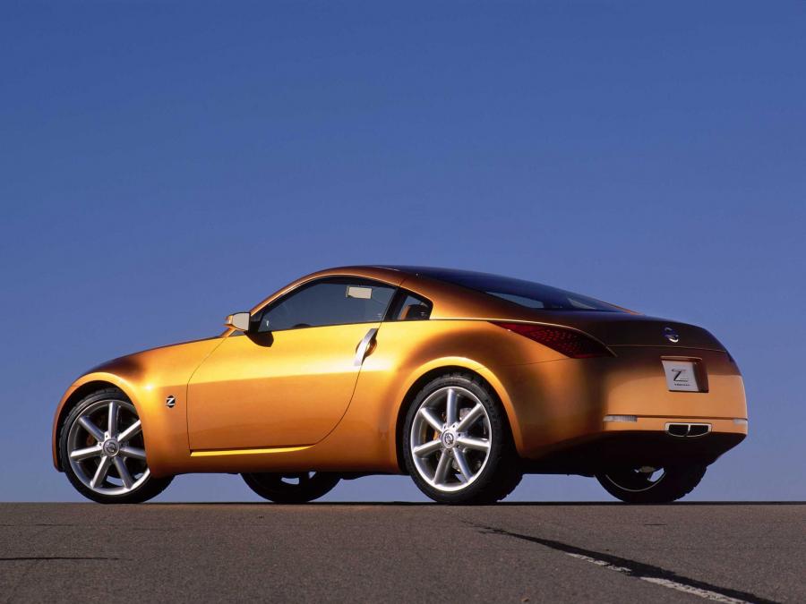  Nissan 350Z Concept 2001 года  (фото 11 из 27)